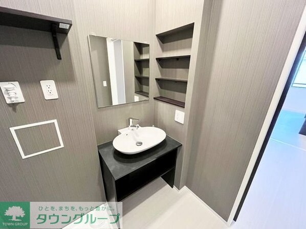 レヴメゾン神山五番館の物件内観写真